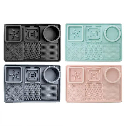 Silicone Pet Licking Mat for Dogs Cats Dog Slow Feeders Dogs Cats Slow Food Bowls with Suction Cup Yogurt Peanut Food Placemat